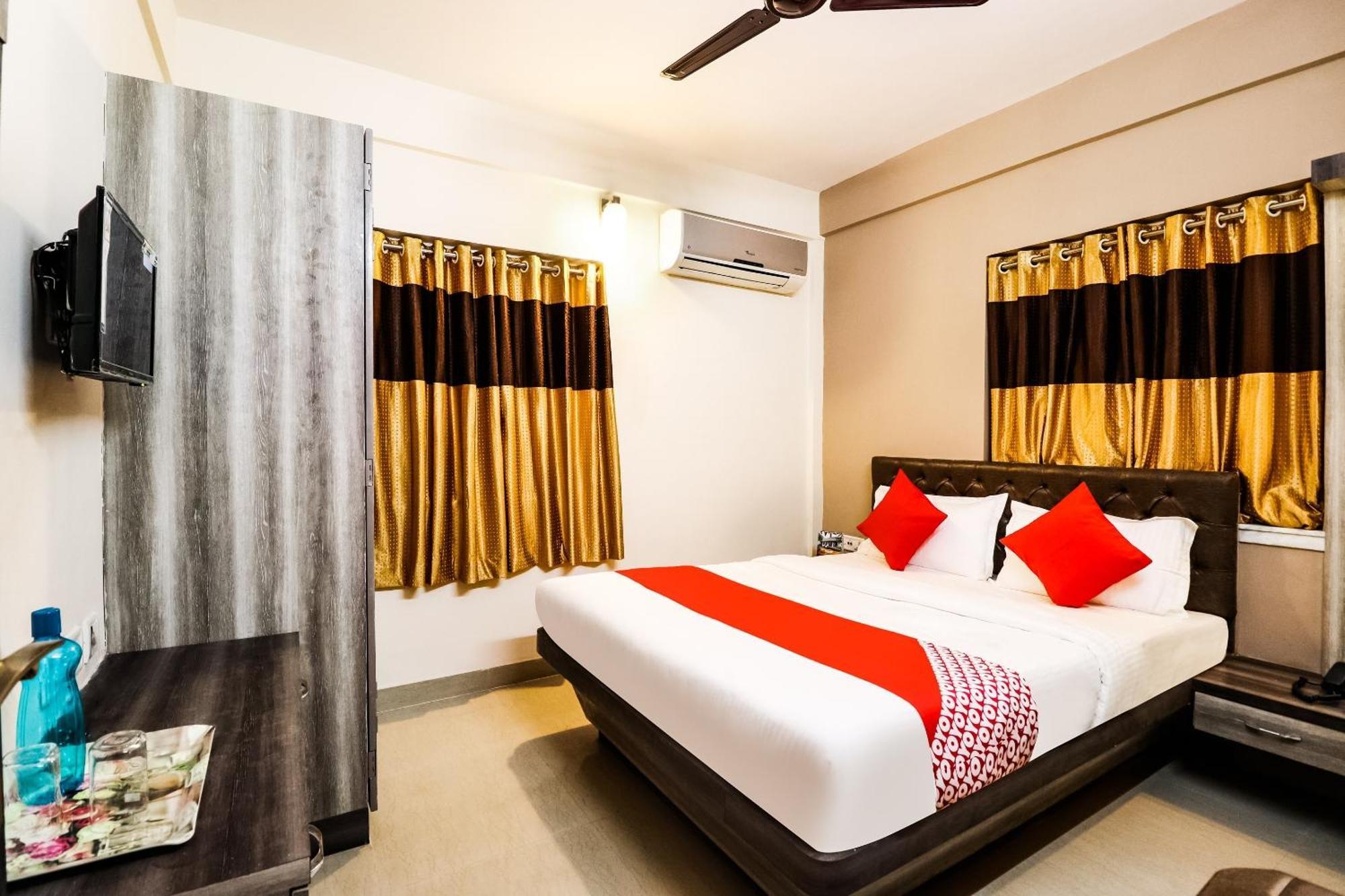 Hotel O Kuber Residency Near Birla Mandir Calcuta Exterior foto