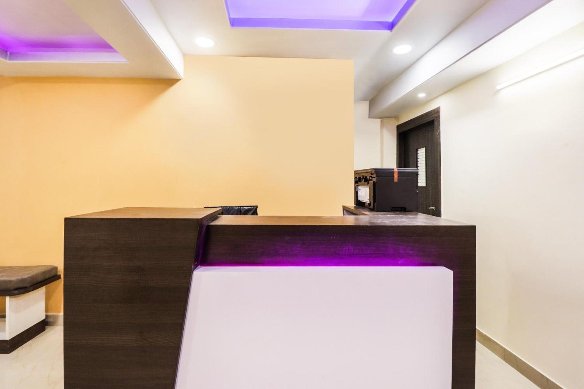 Hotel O Kuber Residency Near Birla Mandir Calcuta Exterior foto