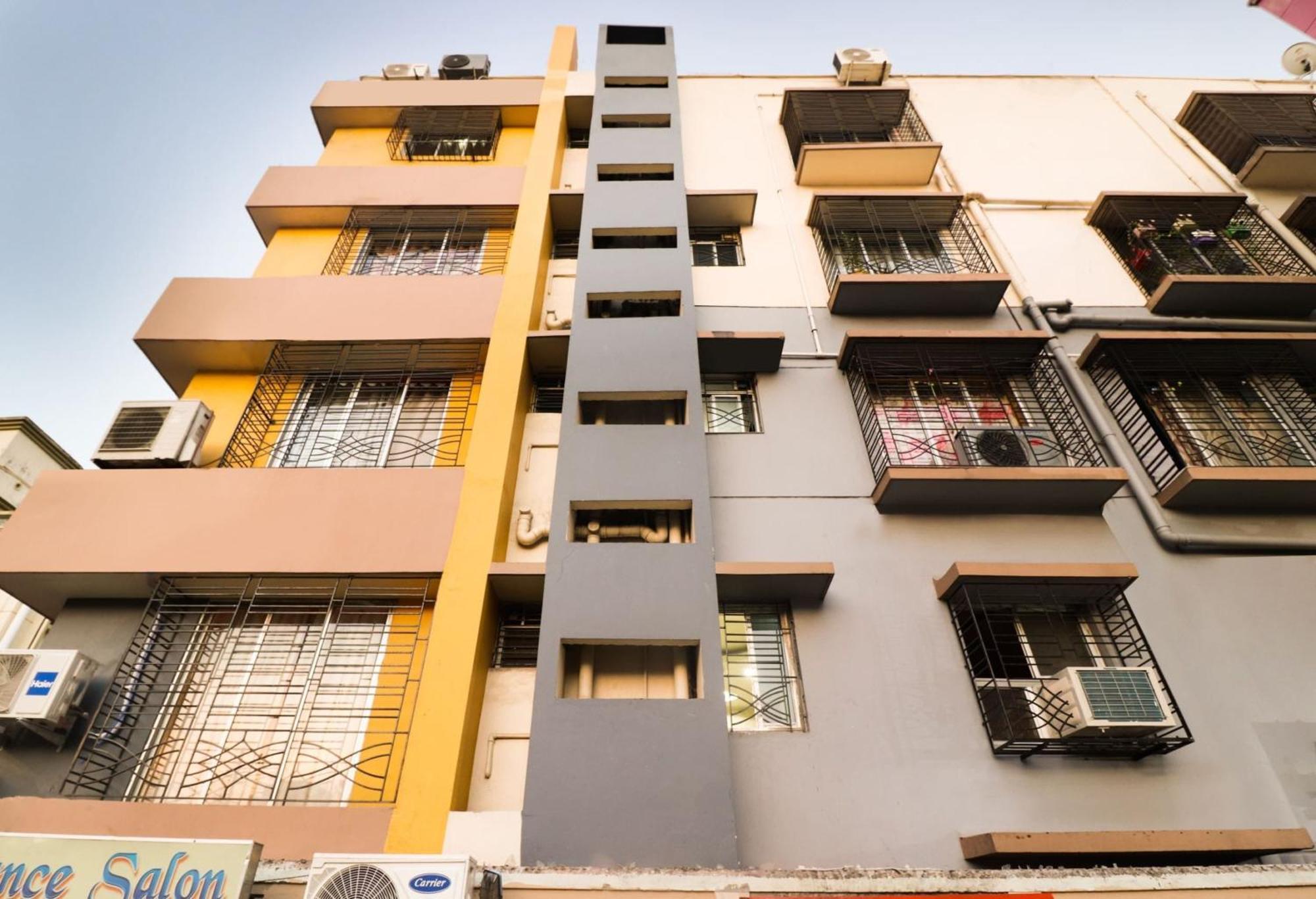 Hotel O Kuber Residency Near Birla Mandir Calcuta Exterior foto